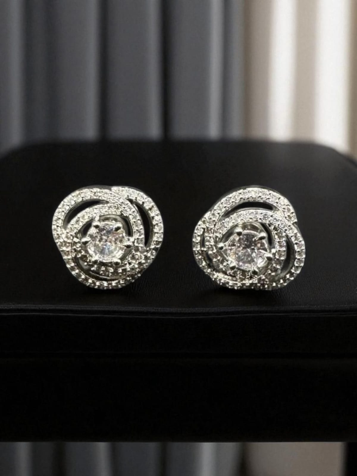 classis zircon studs