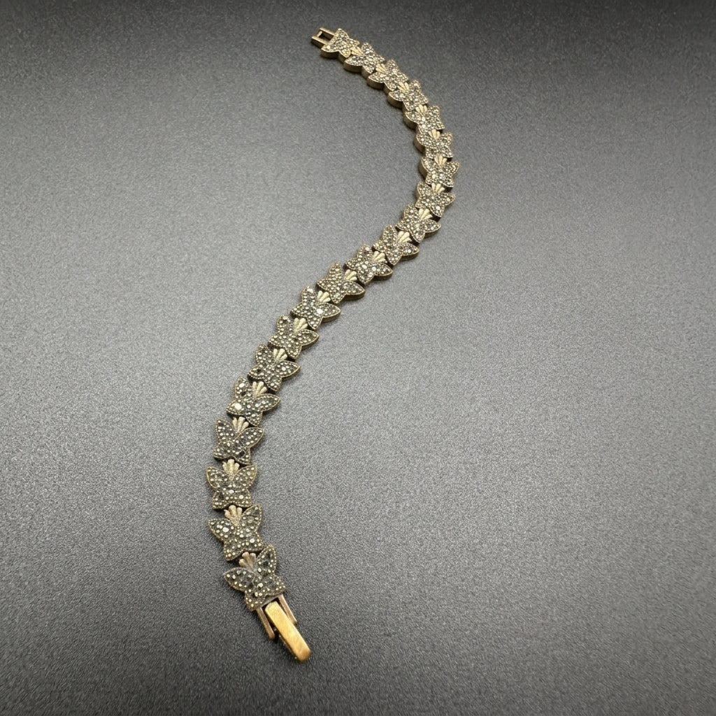 Turkish bracelet with black stones
