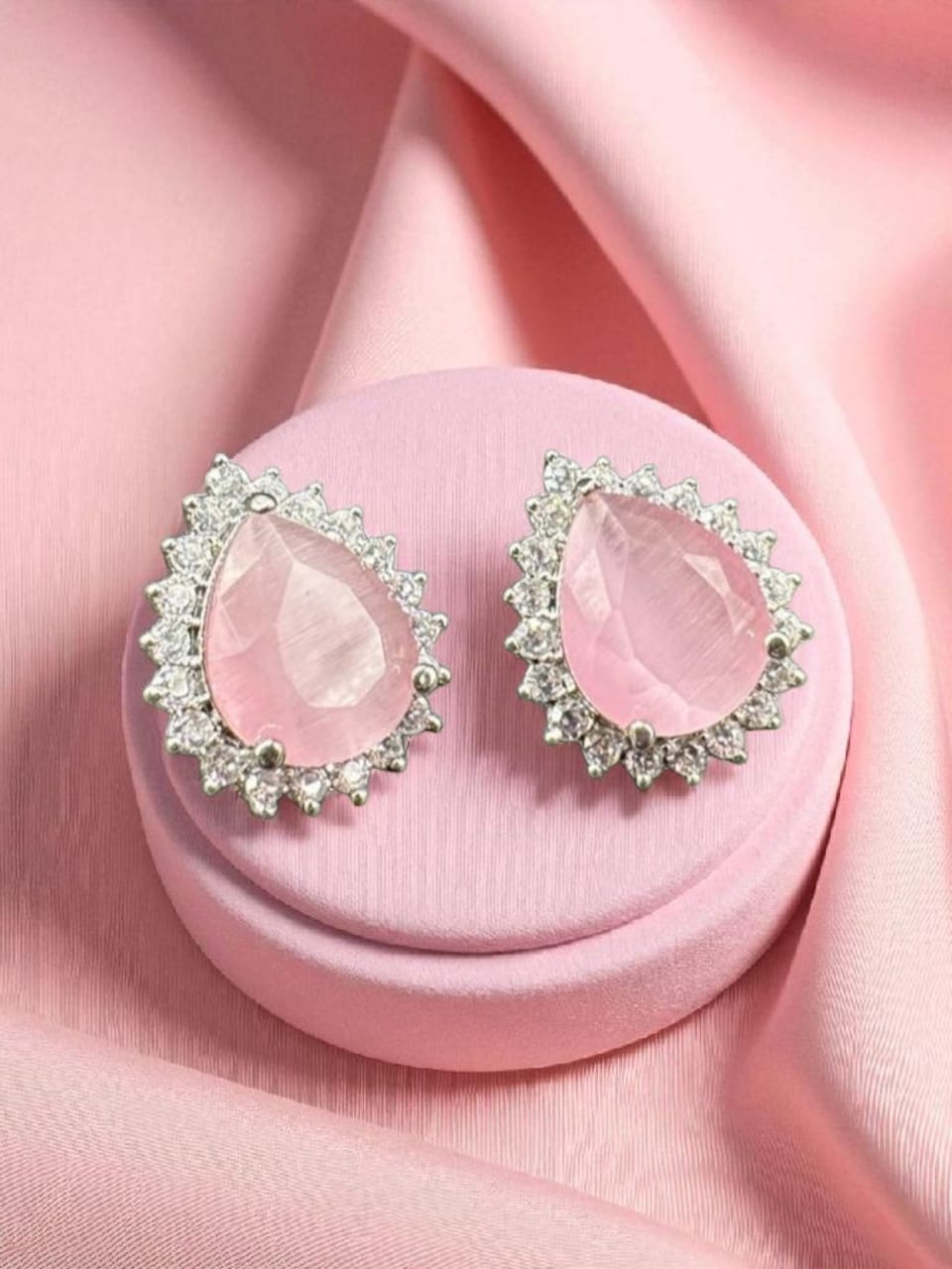 Zircon studs with pink stone