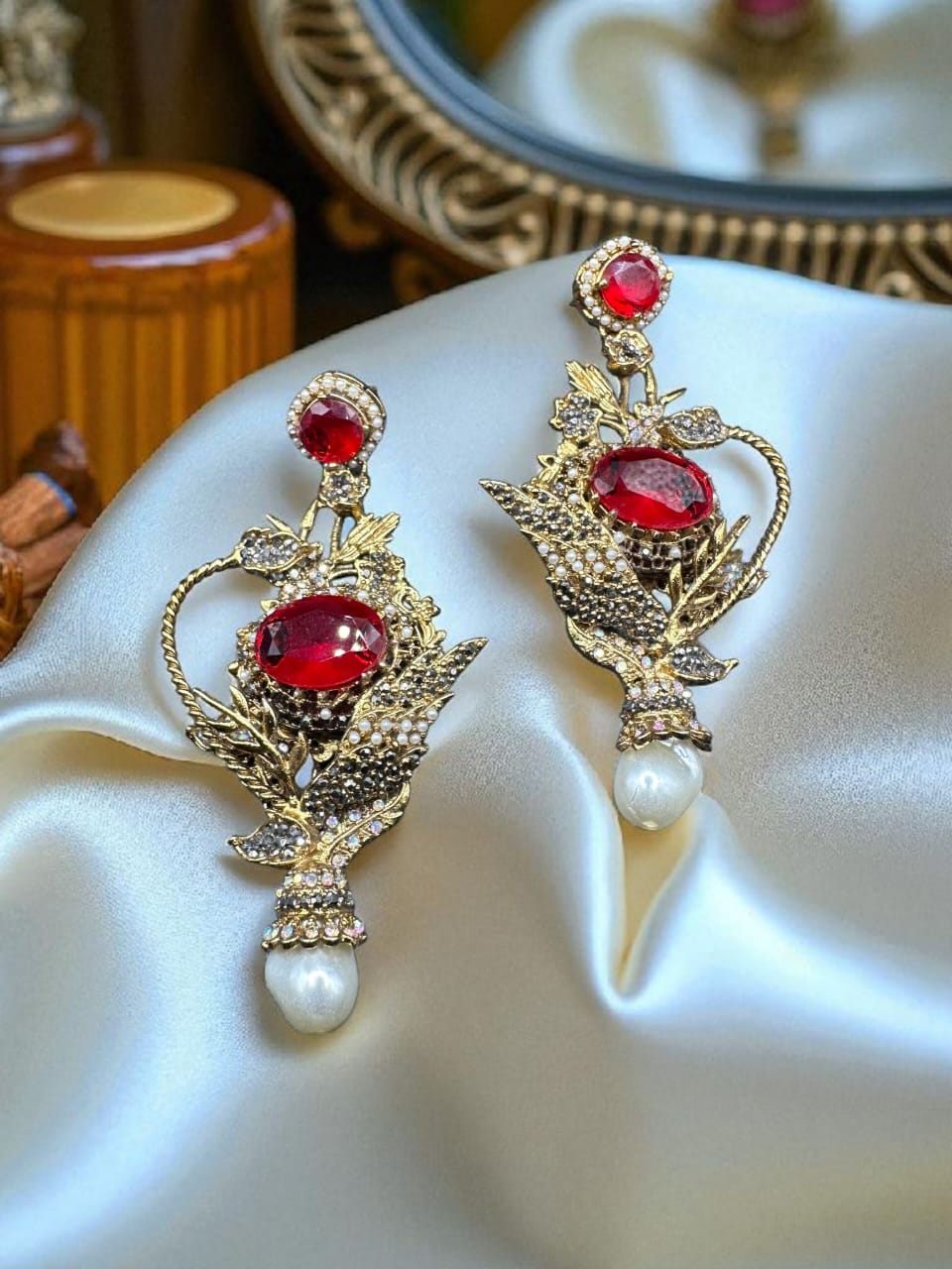 Turkish discerning red earrings