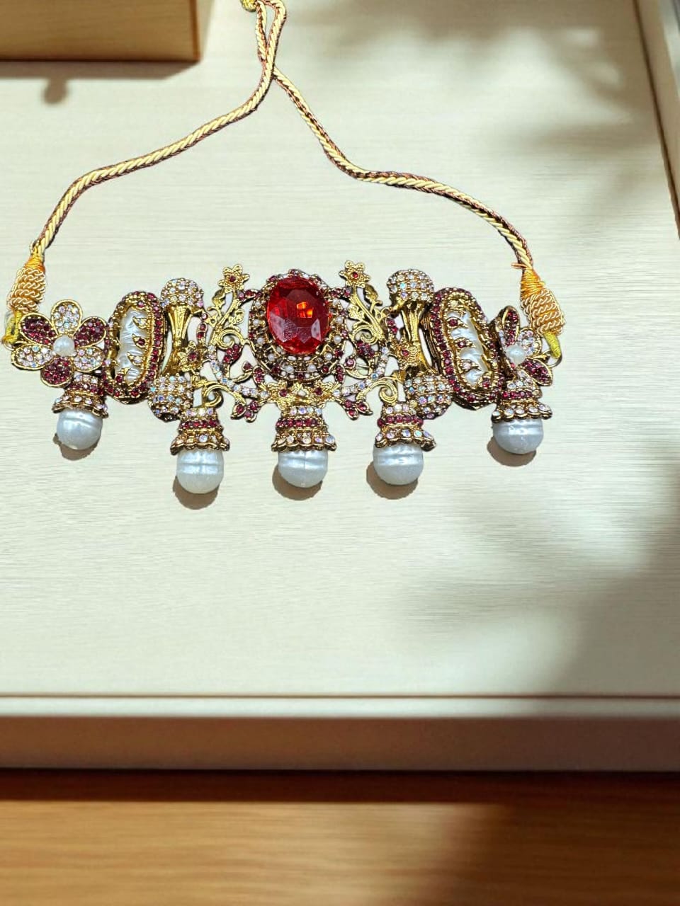 Turkish bold red choker set