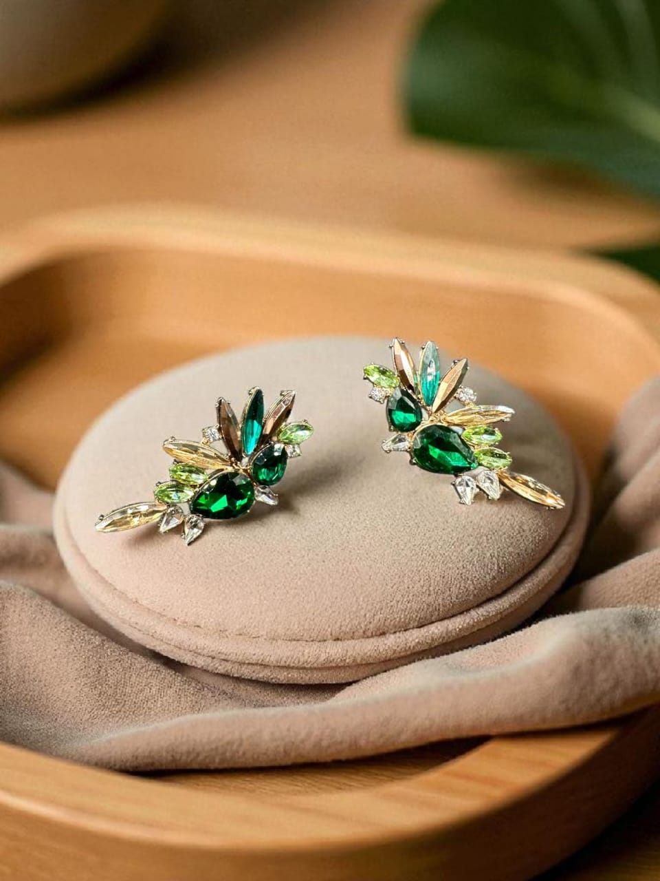 Elegant green earrings