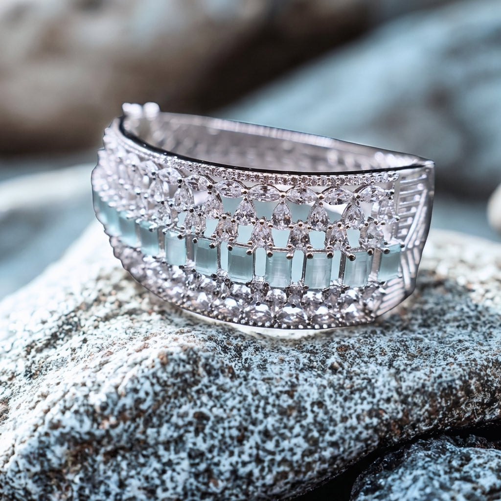 Silver bangle with zircon