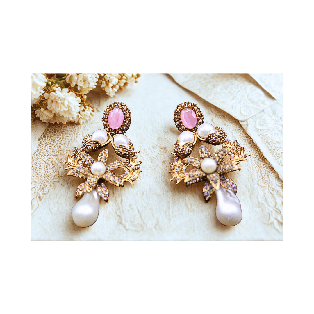 Elegant long earrings in pink
