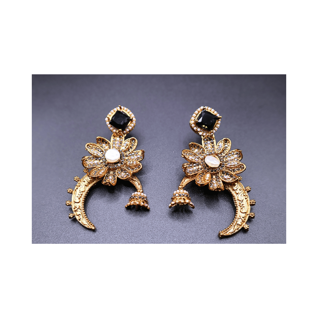 Turkish crescent shaped earrings in black