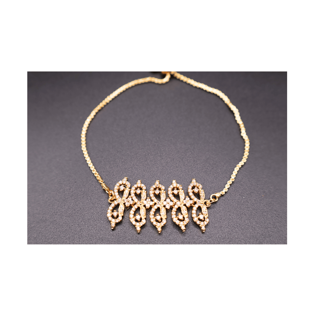 Golden adjustable bracelet with chain