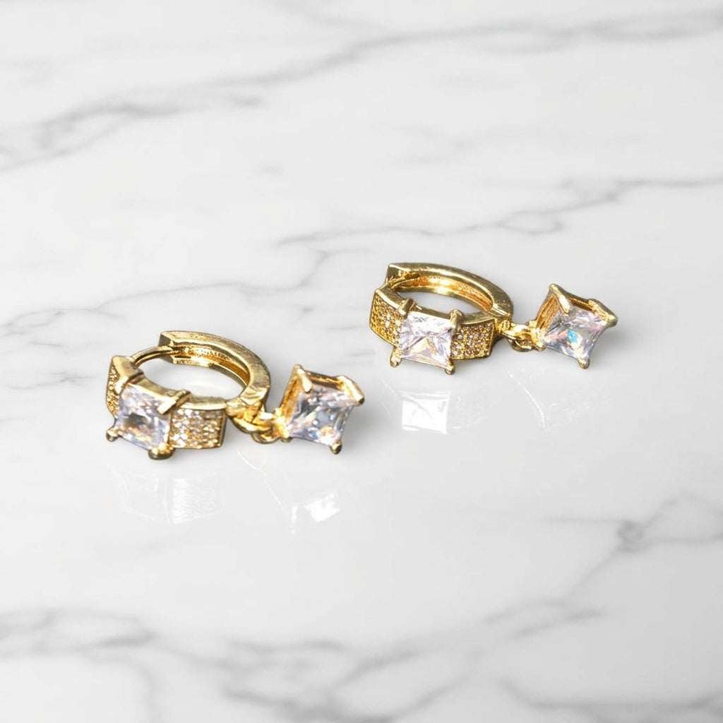 Zircon daily wear earrings