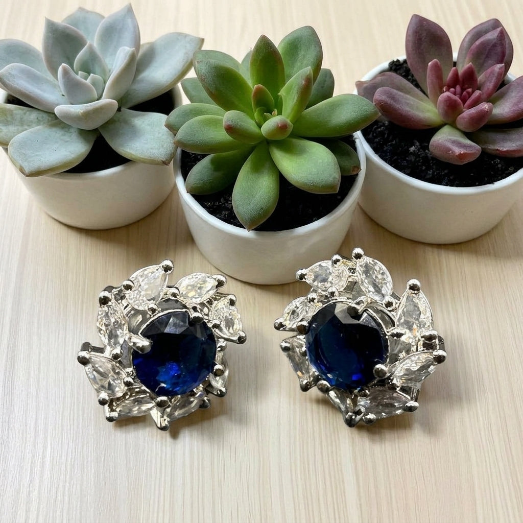 Zircon studs in flower shape
