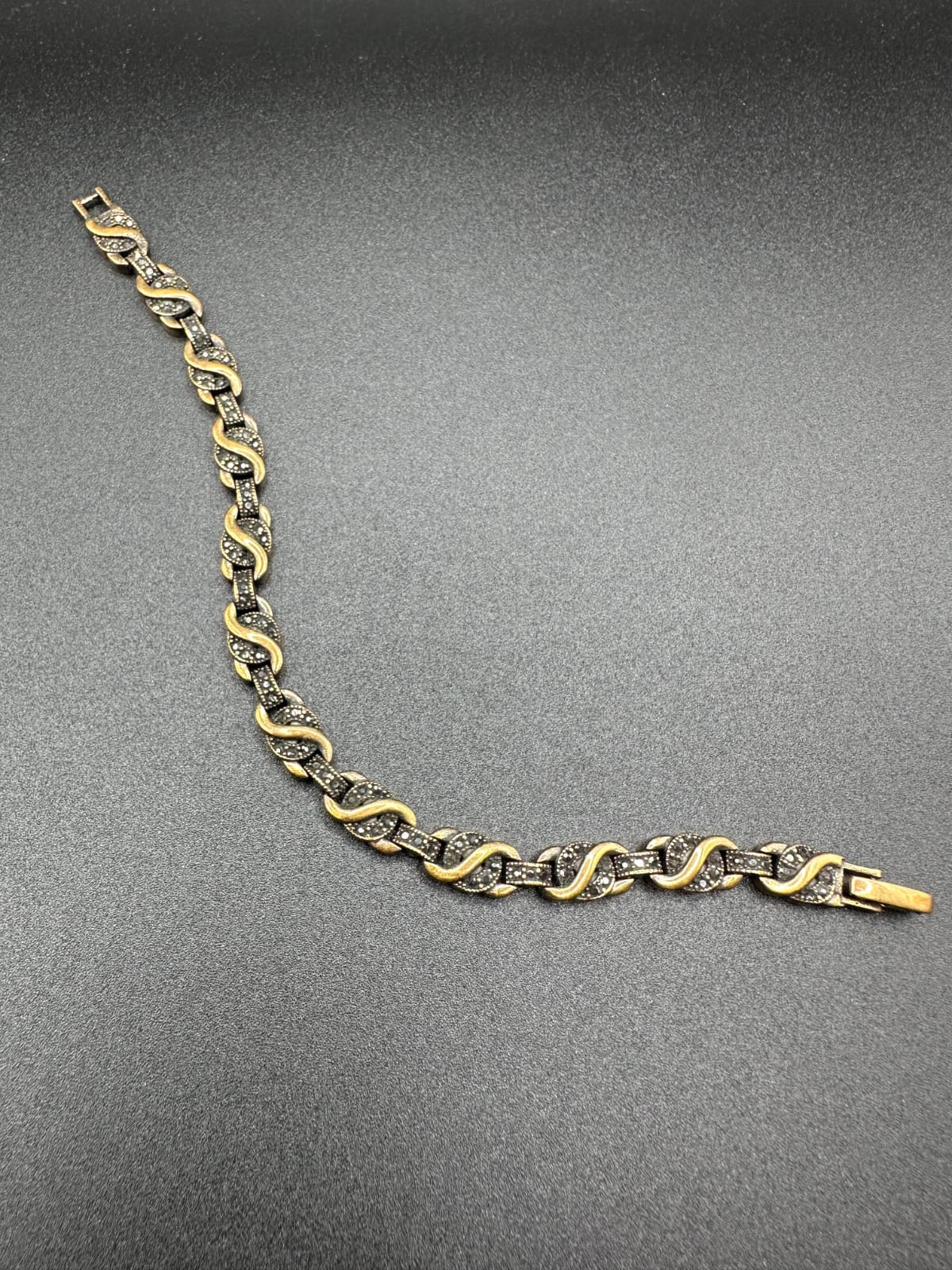 Turkish bracelet with black stones