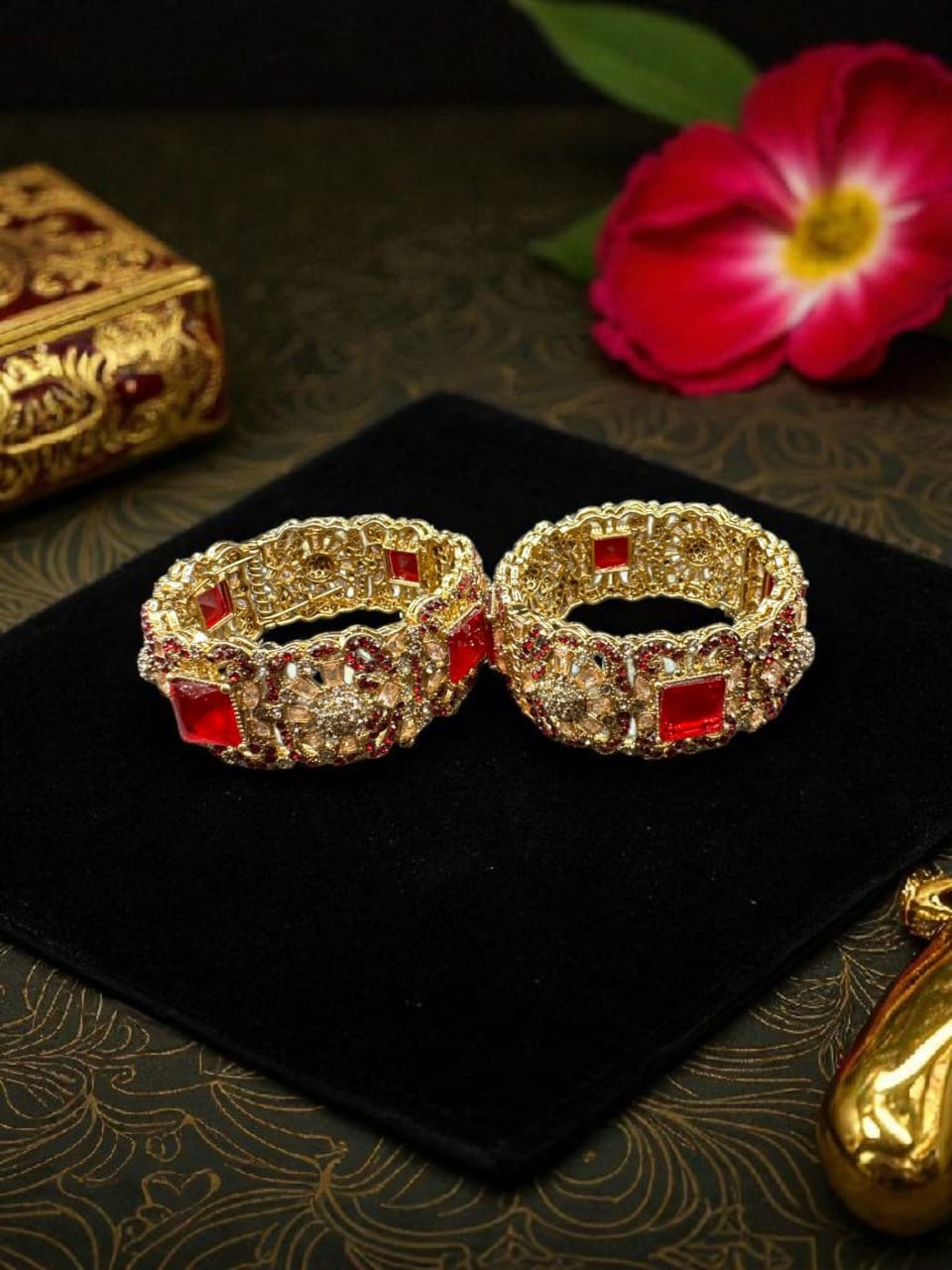 Turkish bold red bangles