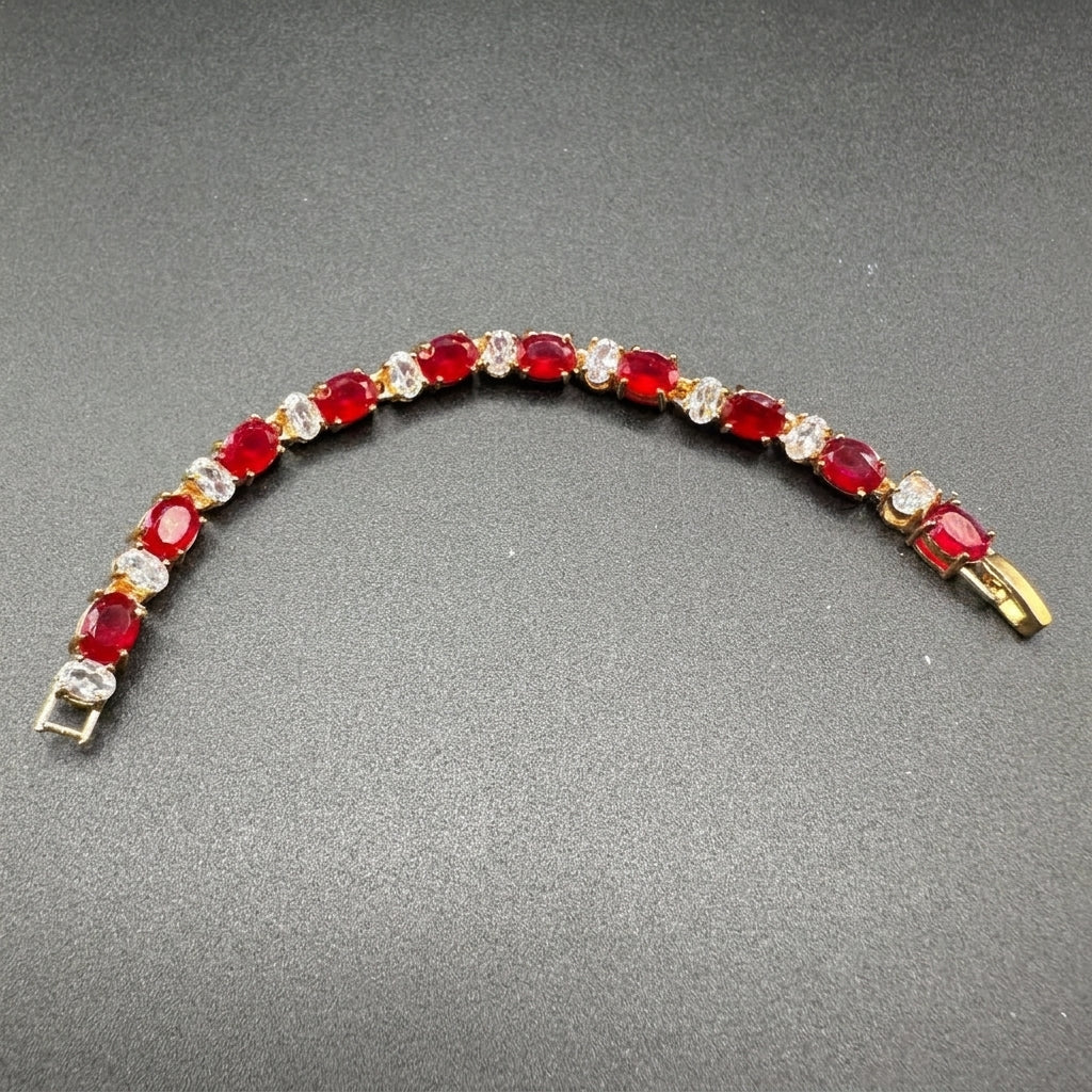 Bracelet with golden base for girls