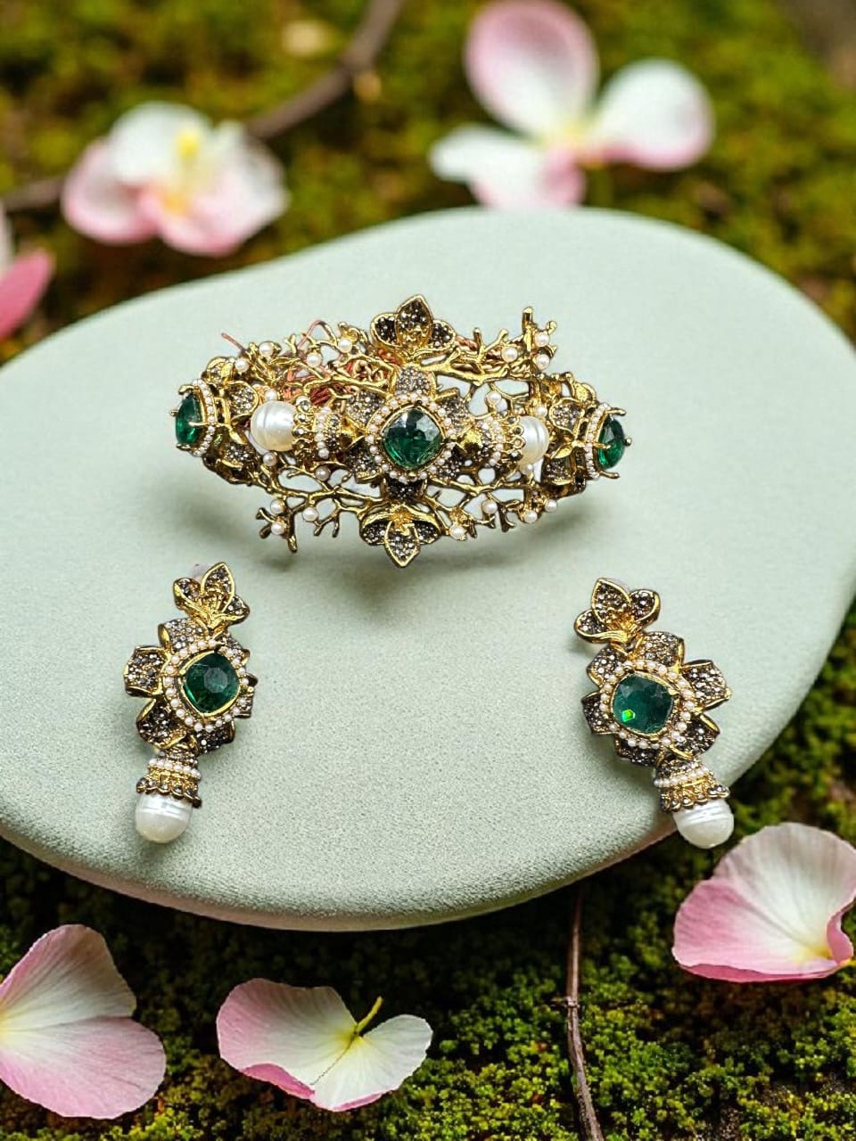 Turkish green choker set