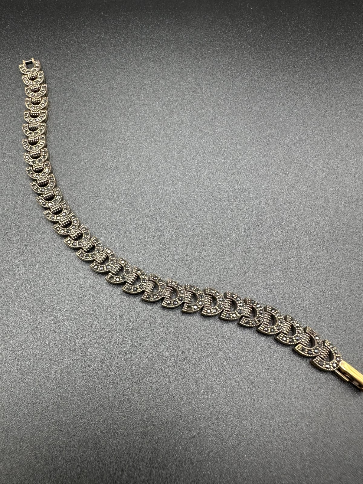 Turkish bracelet with black stones